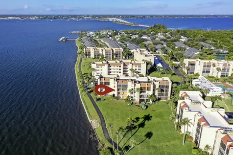 3432 Ne Causeway Boulevard Jensen Beach FL 34957