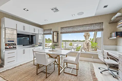 918 Augusta Pointe Drive Palm Beach Gardens FL 33418