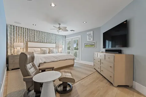 918 Augusta Pointe Drive Palm Beach Gardens FL 33418