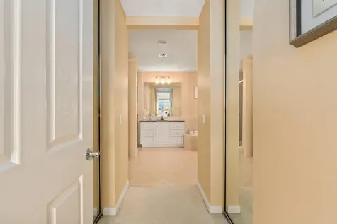 17 Harbour Isle Drive Hutchinson Island FL 34949