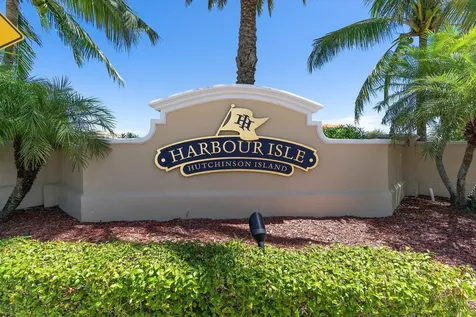 17 Harbour Isle Drive Hutchinson Island FL 34949