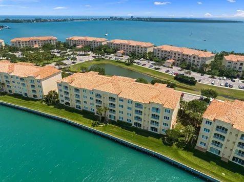 17 Harbour Isle Drive Hutchinson Island FL 34949