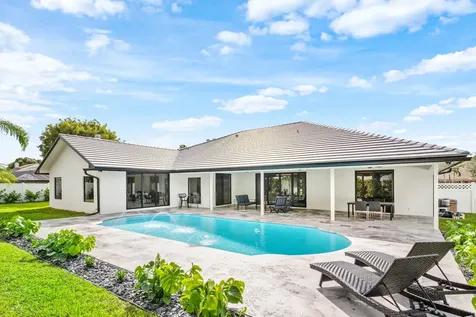 4379 St. Andrews Drive Boynton Beach FL 33436