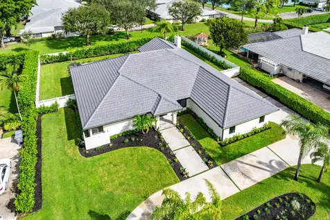 4379 St. Andrews Drive Boynton Beach FL 33436
