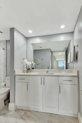 5550 N Ocean Drive Singer Island FL 33404