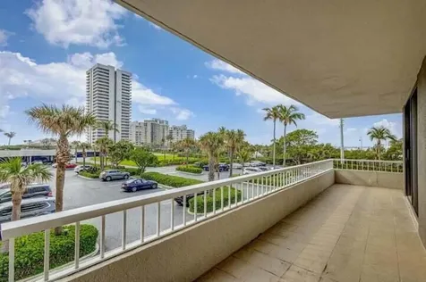 5550 N Ocean Drive Singer Island FL 33404