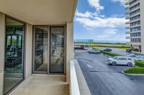 5550 N Ocean Drive Singer Island FL 33404