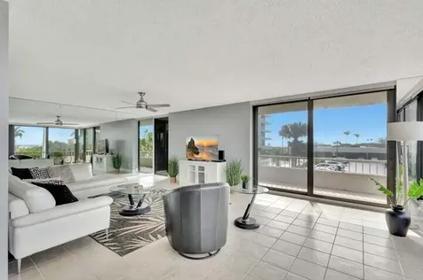 5550 N Ocean Drive Singer Island FL 33404