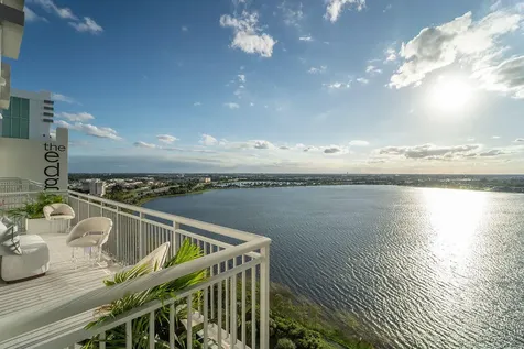 300 S Australian Avenue West Palm Beach FL 33401