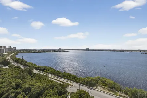 5280 N Ocean Drive Singer Island FL 33404