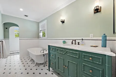 333 Pilgrim Road West Palm Beach FL 33405