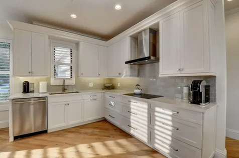 6370 Nw 24th Avenue Boca Raton FL 33496