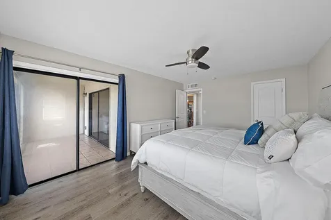 309 Lake Circle North Palm Beach FL 33408