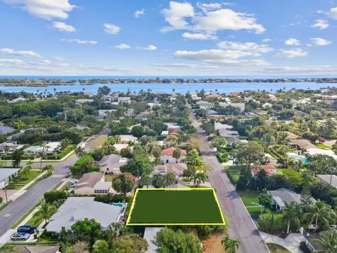 339 Linda Lane West Palm Beach FL 33405