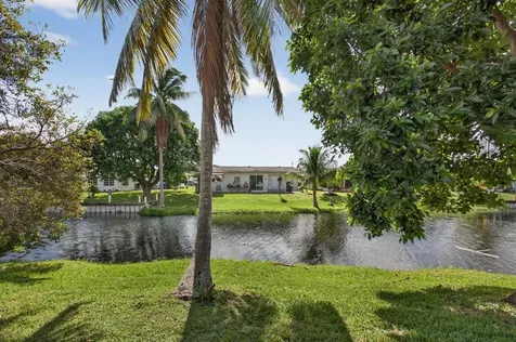 7340 Nw 8th Street Margate FL 33063