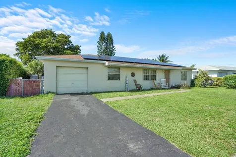 19627 Montana Lane Boca Raton FL 33434