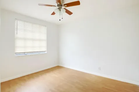 6420 Park Lake Circle Boynton Beach FL 33437