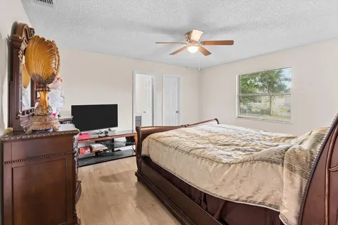 1825 Sw Cameo Boulevard Port Saint Lucie FL 34953