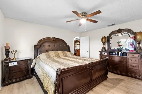 1825 Sw Cameo Boulevard Port Saint Lucie FL 34953