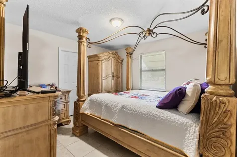 1825 Sw Cameo Boulevard Port Saint Lucie FL 34953