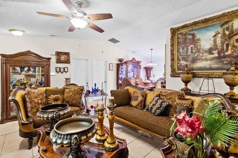 1825 Sw Cameo Boulevard Port Saint Lucie FL 34953