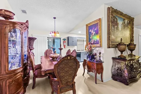 1825 Sw Cameo Boulevard Port Saint Lucie FL 34953