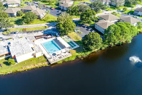 28 Lake Vista Trail Port Saint Lucie FL 34952