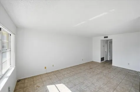 28 Lake Vista Trail Port Saint Lucie FL 34952