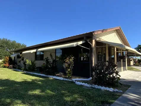 1095 Chobee Loop Okeechobee FL 34974