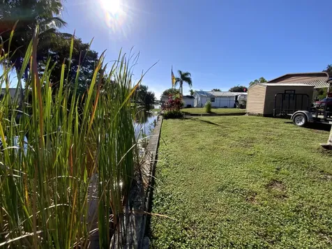 1095 Chobee Loop Okeechobee FL 34974