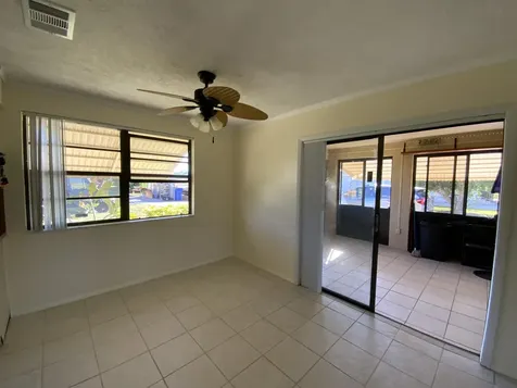 1095 Chobee Loop Okeechobee FL 34974