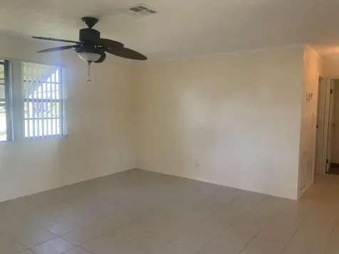 1095 Chobee Loop Okeechobee FL 34974