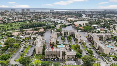 4 Royal Palm Way Boca Raton FL 33432