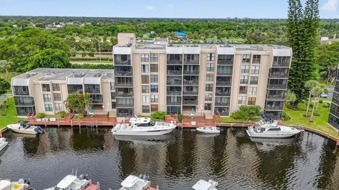 4 Royal Palm Way Boca Raton FL 33432