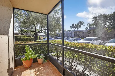 380 Racquet Club Road Weston FL 33326