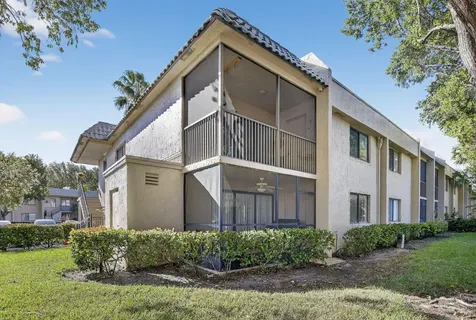 380 Racquet Club Road Weston FL 33326