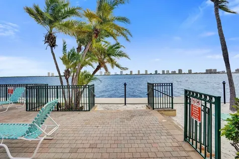 1020 Lake Shore Drive Lake Park FL 33403
