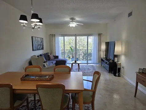 1640 Presidential Way West Palm Beach FL 33401