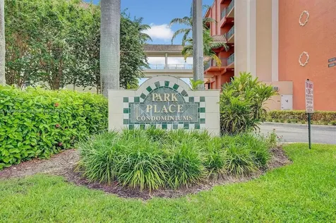 1640 Presidential Way West Palm Beach FL 33401