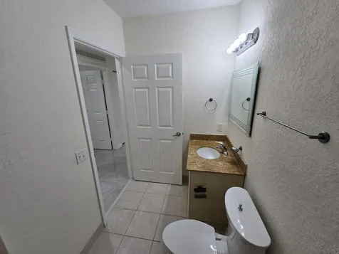 1640 Presidential Way West Palm Beach FL 33401