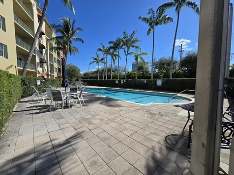 1640 Presidential Way West Palm Beach FL 33401