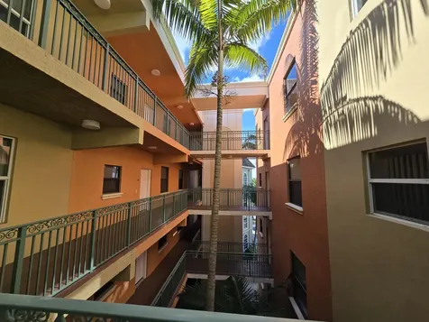 1640 Presidential Way West Palm Beach FL 33401