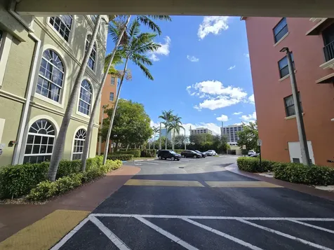 1640 Presidential Way West Palm Beach FL 33401