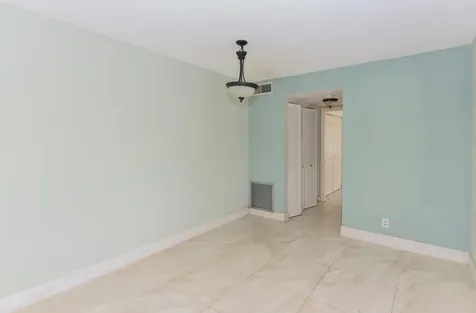 262 Bedford K West Palm Beach FL 33417