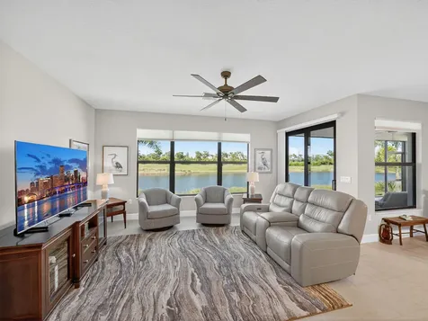 12564 Sw Manatee Marsh Terrace Port Saint Lucie FL 34987