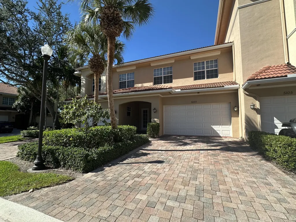 5103 Artesa Way Palm Beach Gardens FL 33418
