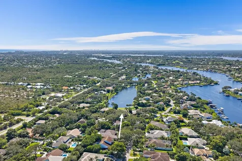 18440 Se Lakeside Drive Jupiter FL 33469