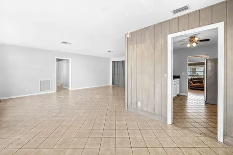815 South Road Boynton Beach FL 33435
