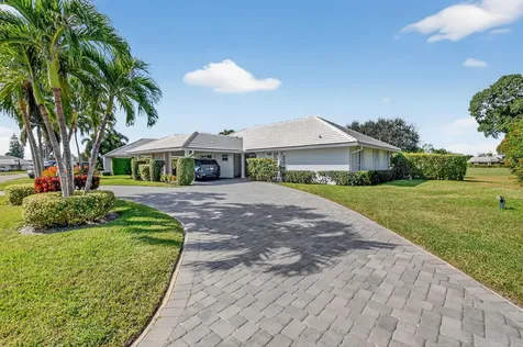 355 Villa Drive Atlantis FL 33462