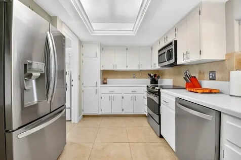 355 Villa Drive Atlantis FL 33462